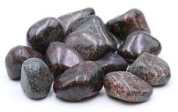 Bild von Granat (Pyroxenit) Trommelsteine (VE: 250g)